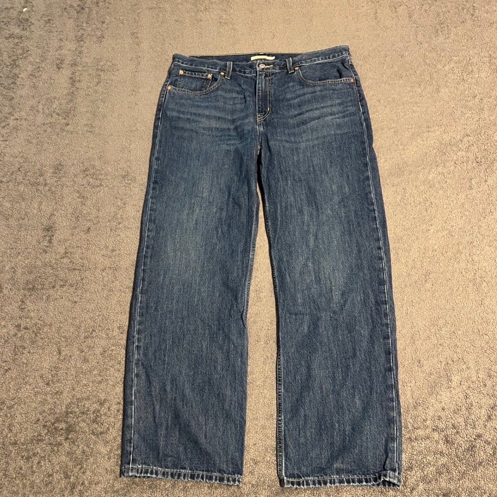 "READ" Levis Low Pro Straight Leg Jeans Denim Size 38x31 Medium Wash Low Rise